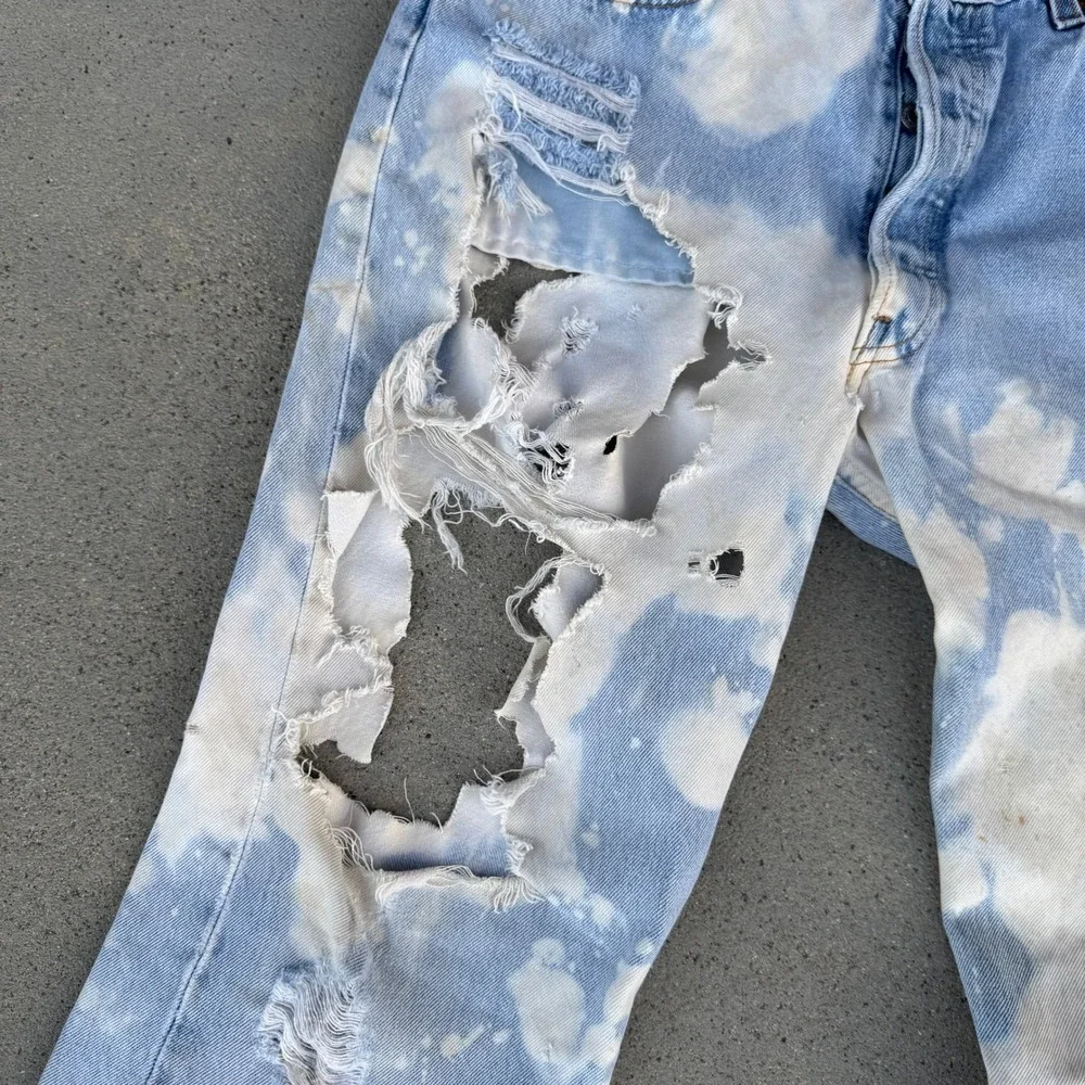 Levi's 501 Mens Vintage Distressed Bleached Jeans Light Wash Denim 34x32‎